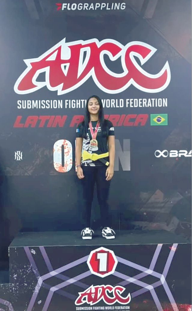 Jovem atleta Júlia foi o destaque  da Equipe Gileade RFA no o ADCC
