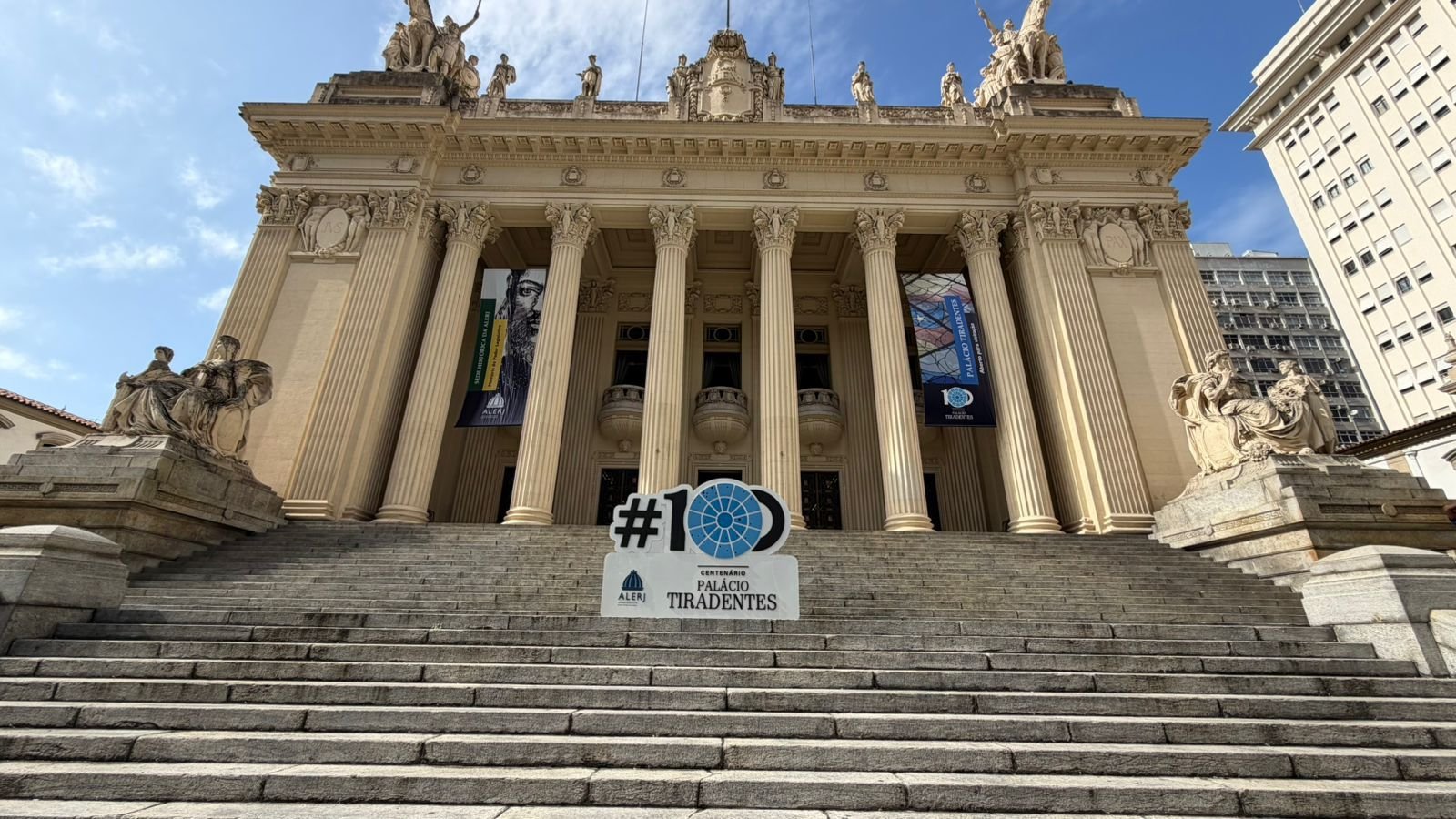 Alerj celebra 100 anos com programação cultural e lançamento de medalha