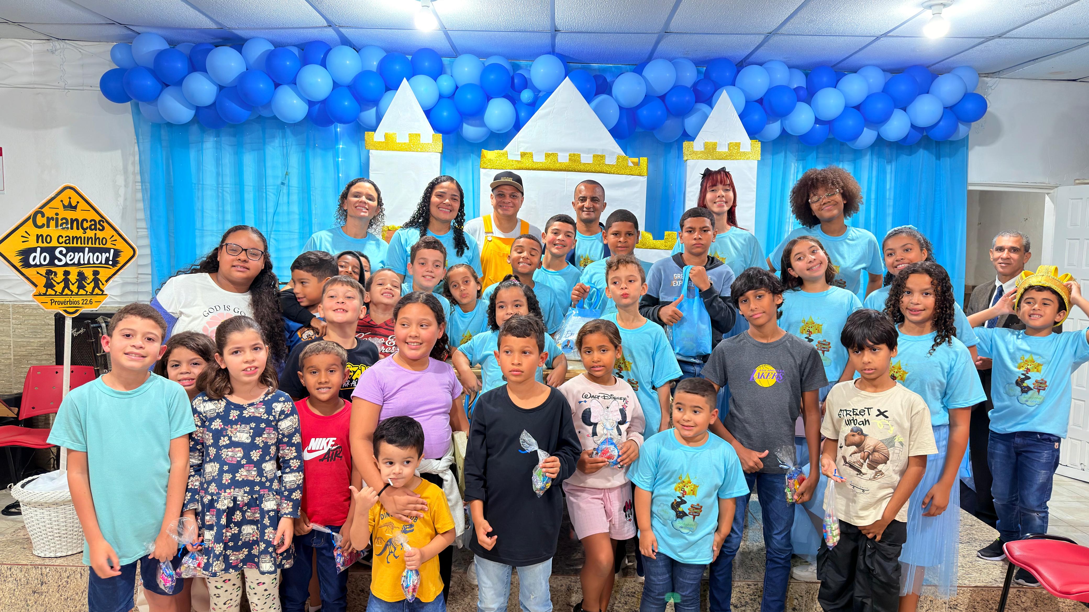 Grupo Soldadinhos de Cristo celebra 17 anos na Água Santa