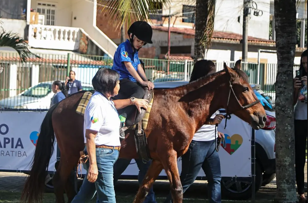 Mangaratiba impulsiona inclusão com dois novos polos de equoterapia