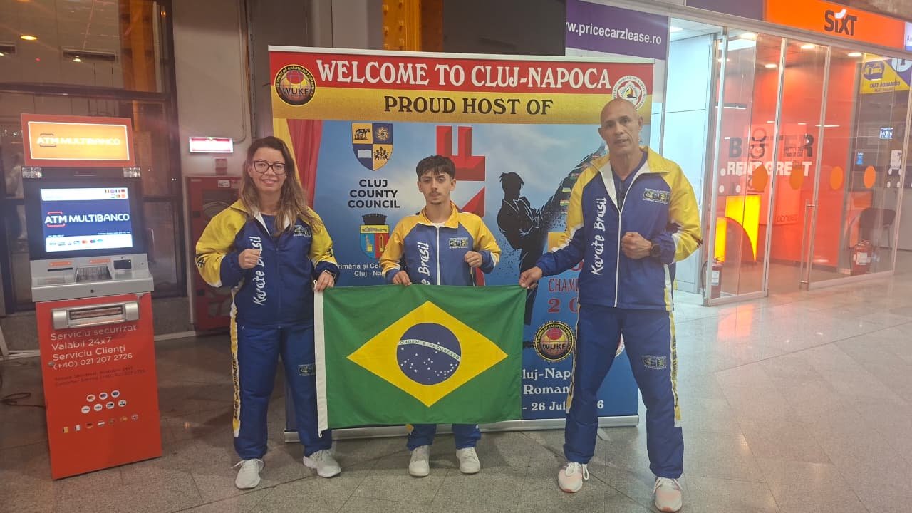 Atletas de Angra representam o Brasil no Mundial de Karatê na Romênia