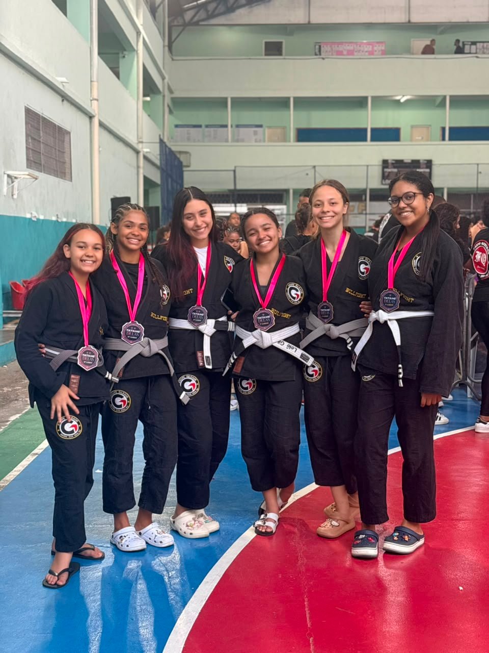 Meninas da Sapinhatuba 3 conquistam seis medalhas em evento de Jiu-Jitsu em Três Rios