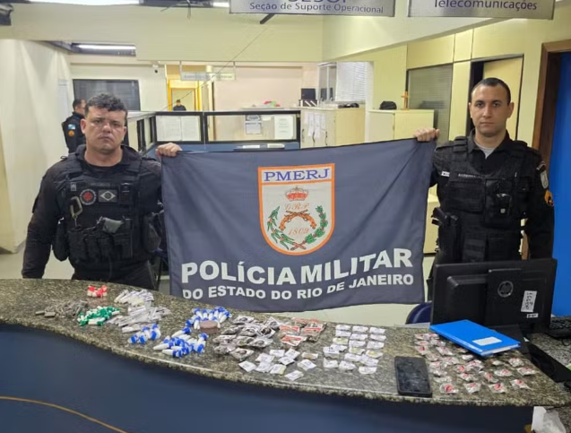 Operação policial prende dupla por tráfico em Angra dos Reis
