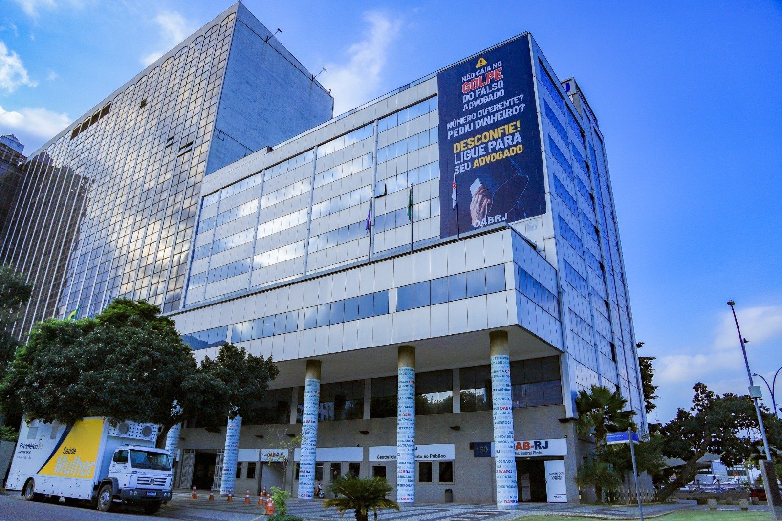 OAB-RJ aciona Justiça para garantir funcionamento de 30% da Caixa durante greve