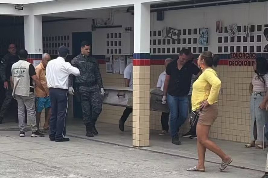 Domingo de eleições é marcado por quatro mortes em locais de votação no Brasil
