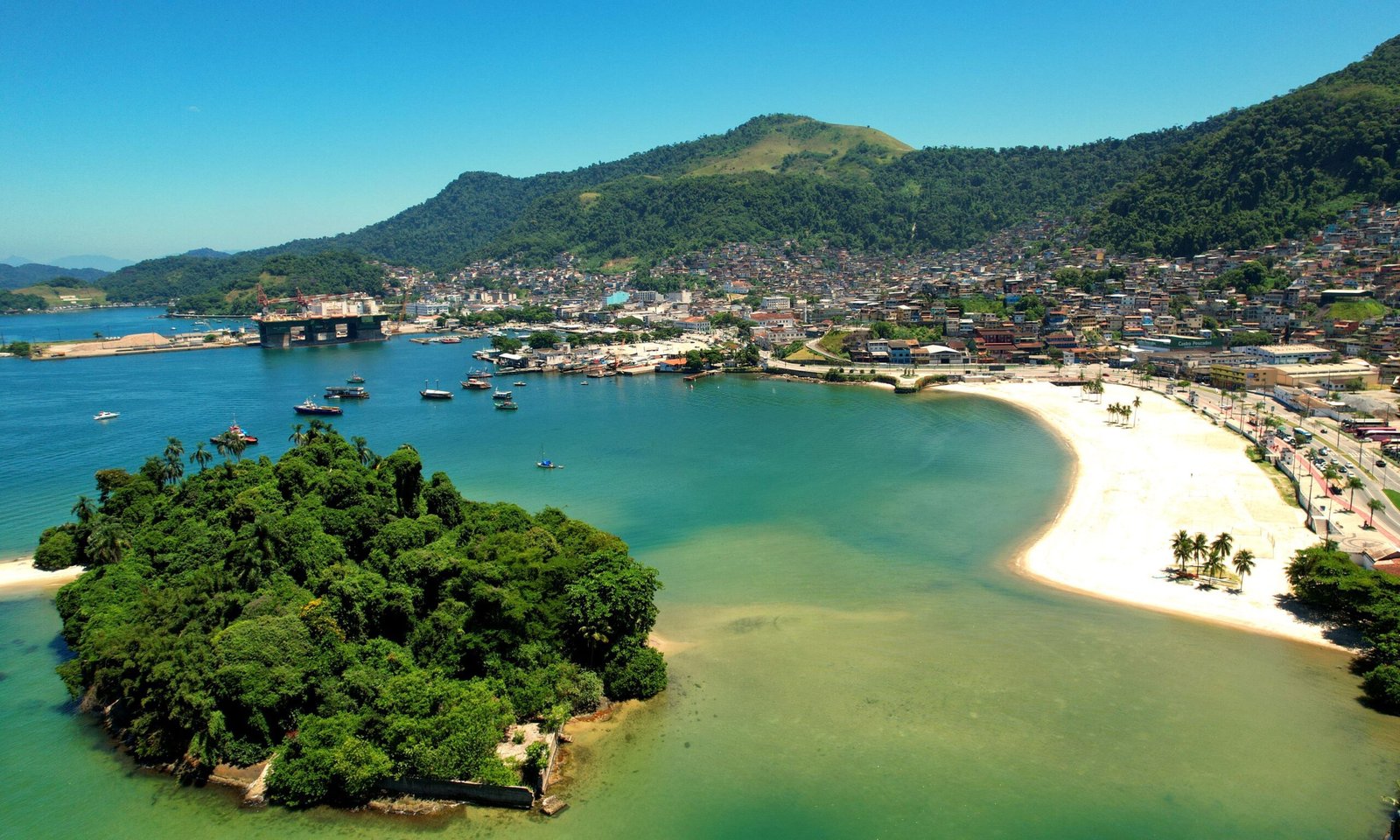 Moradores pedem providências para a situação noturna na Praia do Anil