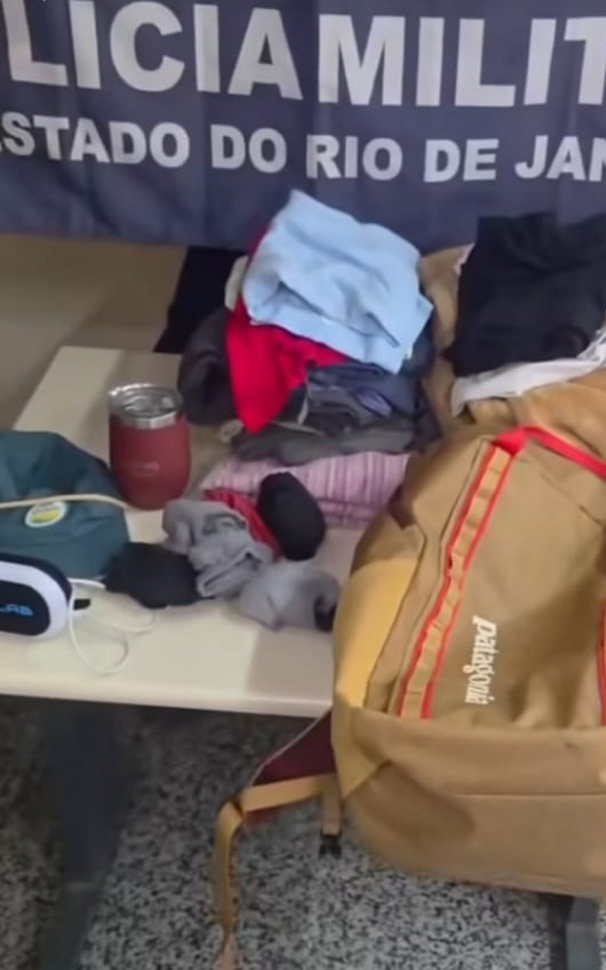 Ação da Polícia Militar termina com recuperação de mochila de turista em Paraty