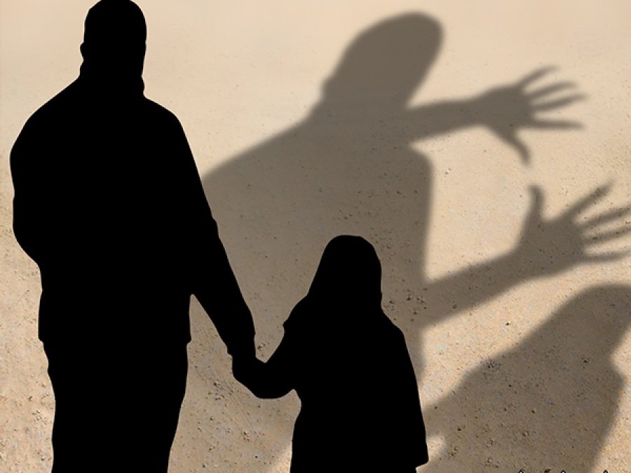 Homem é preso acusado de estupro de vulnerável contra a filha e enteada